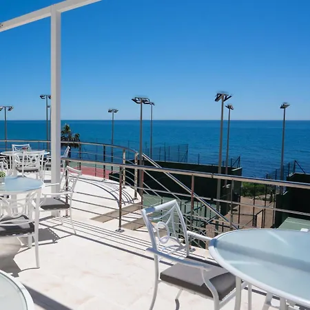 Apartment Beach-line