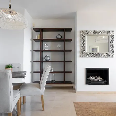 Beach-line Апартаменты Марбелья