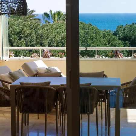 Apartment Beach-line