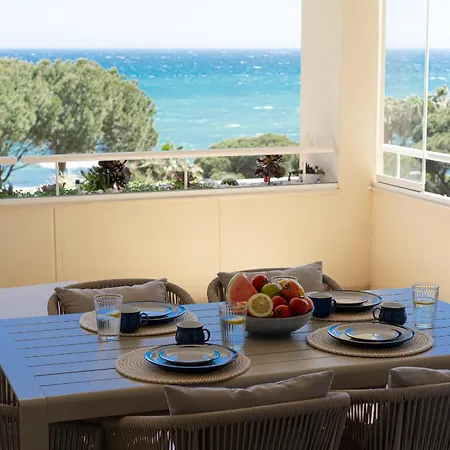 Beach-line Apartment Marbella